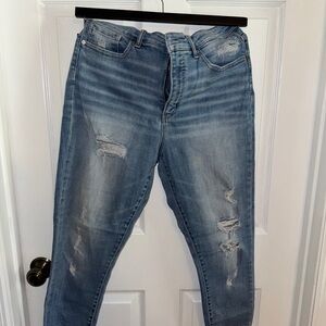 BKE Blue Cropped Distressed Pants